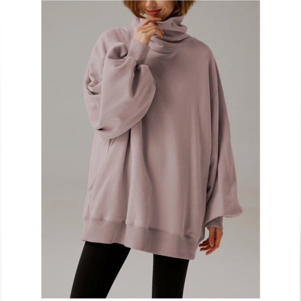 Women LIT Active Whisper Oversized Turtleneck Sweatshirt Puffed Sleeves-Large